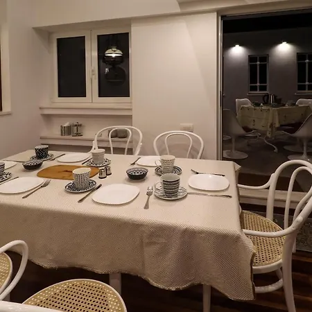 Casa De Verano - Penthouse In With The Private Garden Апартаменты *