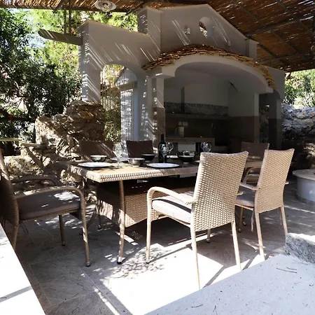 Casa De Verano - Penthouse In With The Private Garden Апартаменты