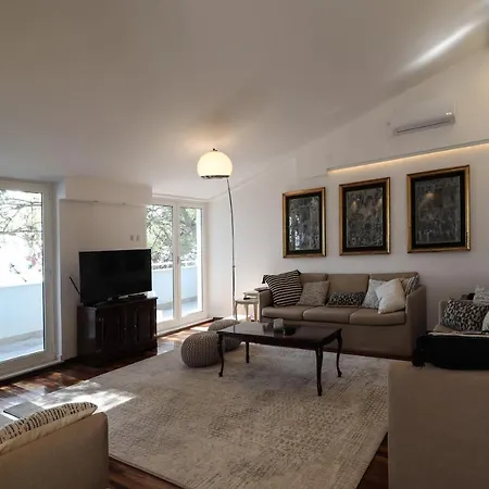 Casa De Verano - Penthouse In With The Private Garden Lägenhet *