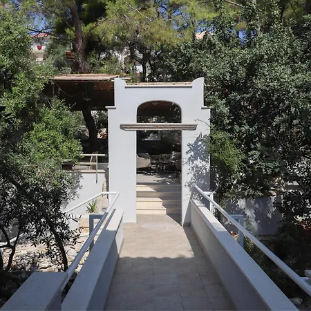 Апартаменты Casa De Verano - Penthouse In With The Private Garden *