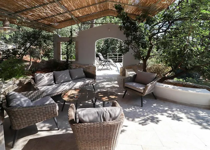 Casa De Verano - Penthouse In With The Private Garden Apartmán