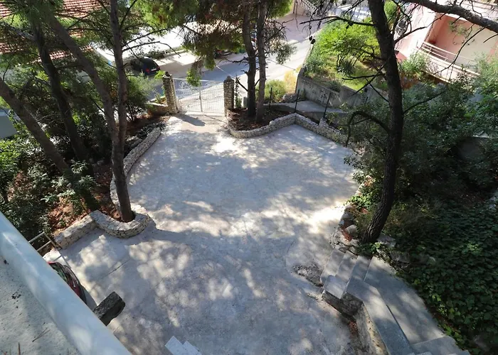 Casa De Verano - Penthouse In With The Private Garden *