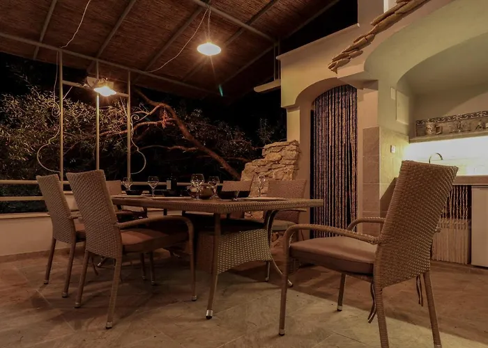 Apartmán Casa De Verano - Penthouse In With The Private Garden