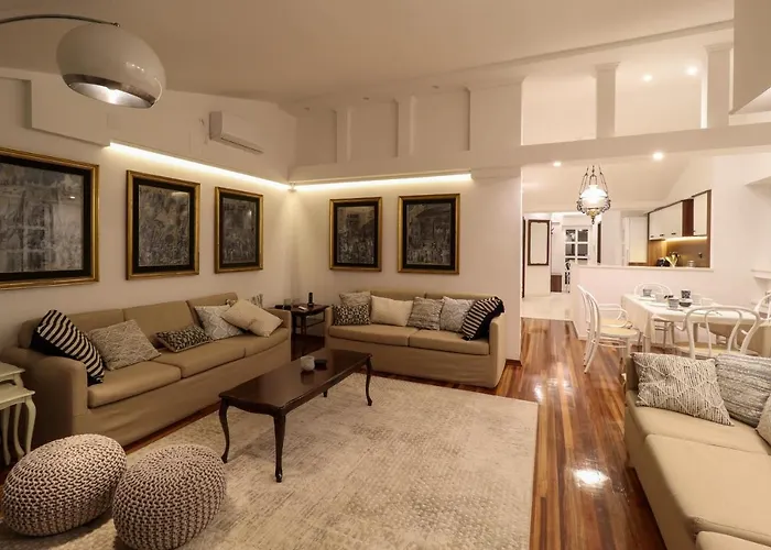 Appartement Casa De Verano - Penthouse In With The Private Garden Trogir