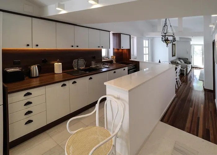 Casa De Verano - Penthouse In With The Private Garden Appartement